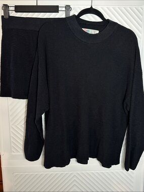 Free People Black Knit Lounge Set - Long Sleeve Top & Mini Shorts